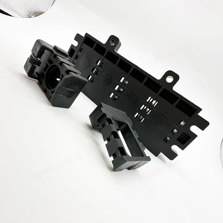 特诚科技PA66精密注塑件实拍 1